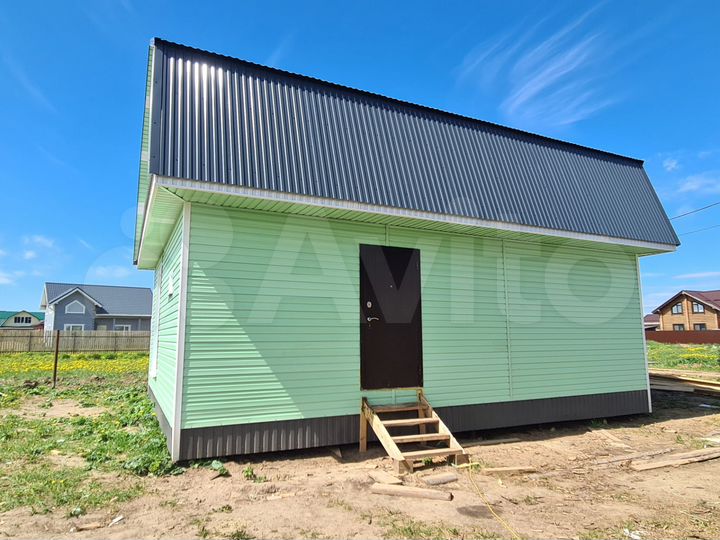 Дом 99 м² на участке 5,5 сот.