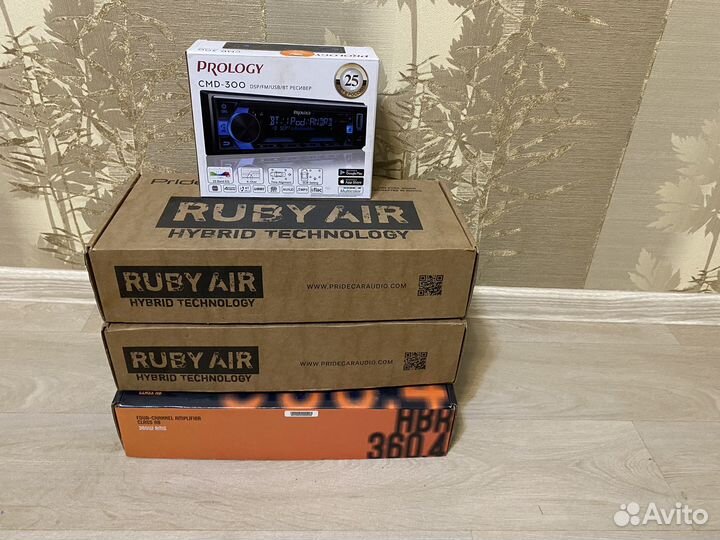 Аудио система в машину