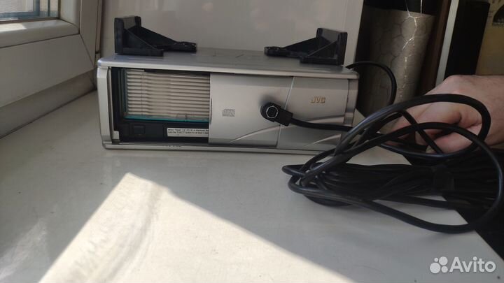 CD MP-3 проигрыватель чейнджер на 12 дисков