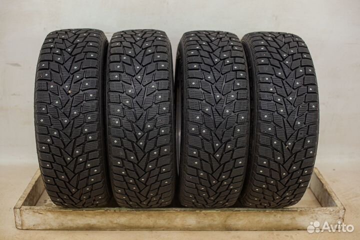Dunlop SP Winter Ice 02 235/55 R17 103T