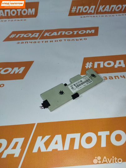 Усилитель антенны BMW 3 E90/E91/E92/E93 692893407