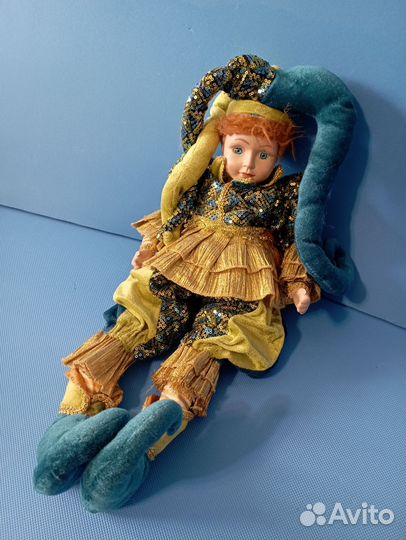 Кукла интерьерная