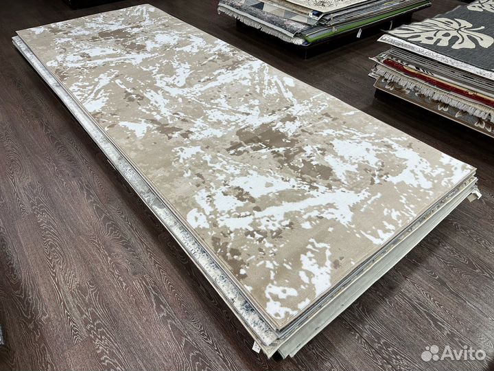 Ковер 1.5х4 бежевый