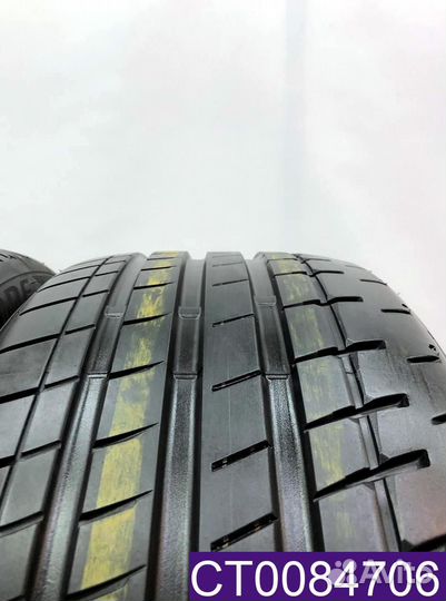 Bridgestone Potenza S007 255/40 R20 96T