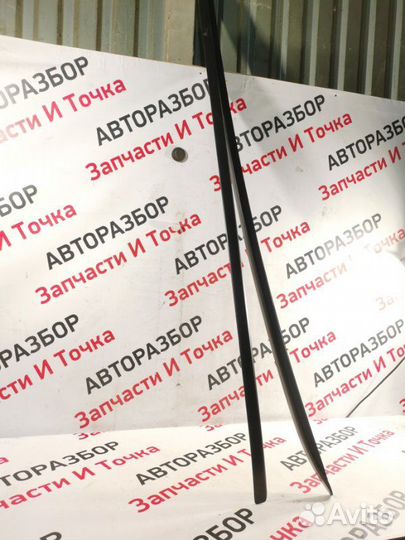 Рейлинг Audi Q7 внедорожник 3.0 cjtc 2010