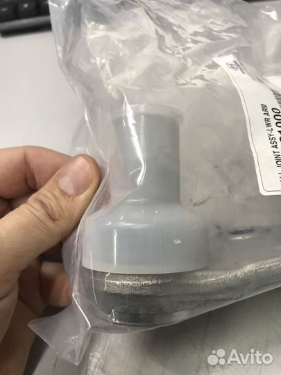 Шаровая опора нижняя Hyundai Santa Fe.Оригинал