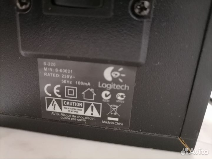 Logitech s-220,2 колонки,сабвуфер, проводной пульт