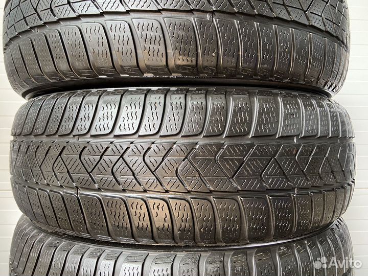 Pirelli Winter Sottozero 3 205/60 R17 93H