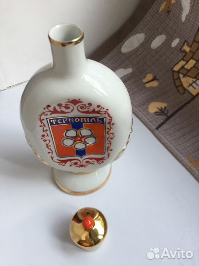 Штоф фарфоровый Тернопольского фарфорового завода