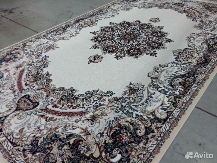 Ковер размером : 2.80х3.80 (№ 25781-27) новый