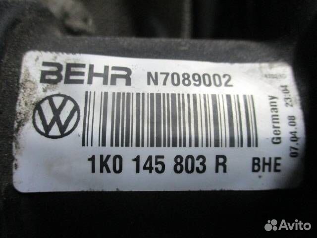 Интеркулер Volkswagen Golf 4 2004 1K0145803R