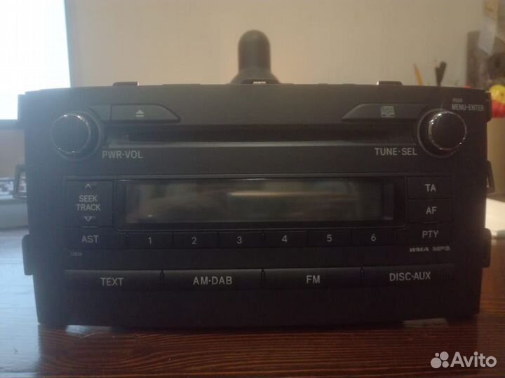Штатная автомагнитола Toyota 86120-02A50 DIC 2011