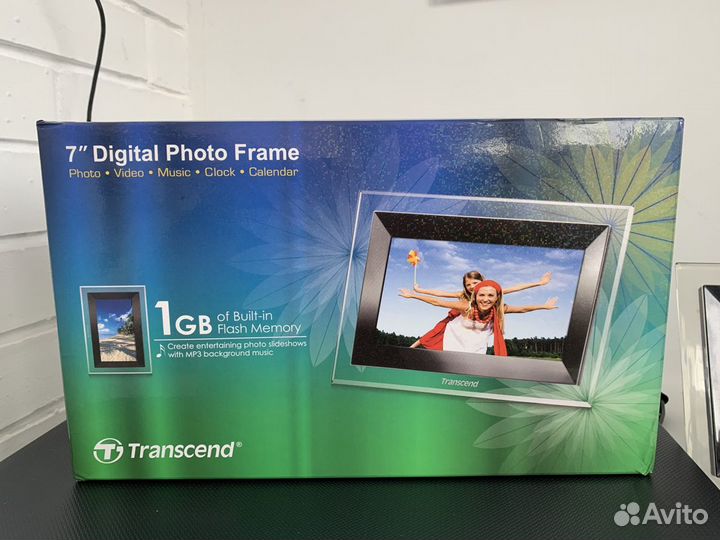 Фоторамка Transcend 1 Гб с музыкой