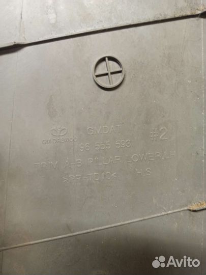 Накладка левой центральной стойки Lacetti