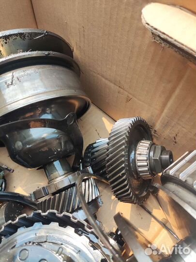 Внутренности вариатора Nissan tiida