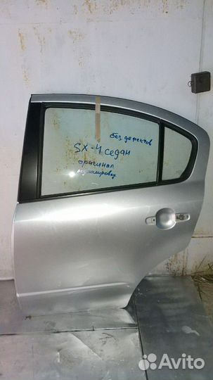 Задняя левая дверь Suzuki SX4 седан