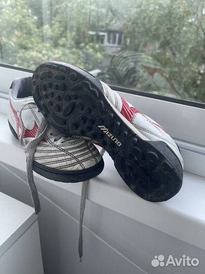 Футбольные бутсы