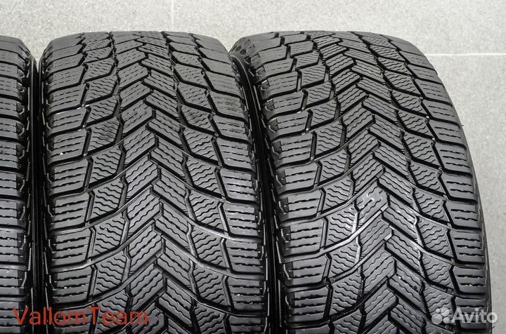 Michelin X-Ice Snow 225/45 R18 95H