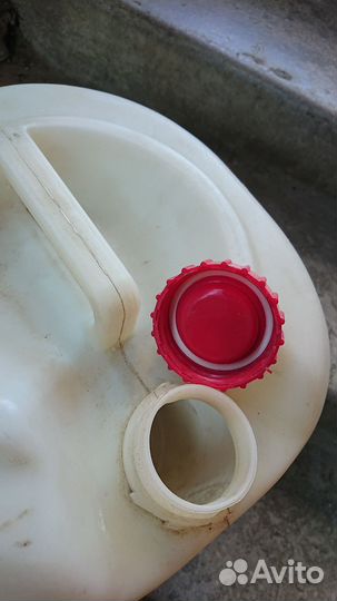 Канистра пластиковая пищевая 30л б/у