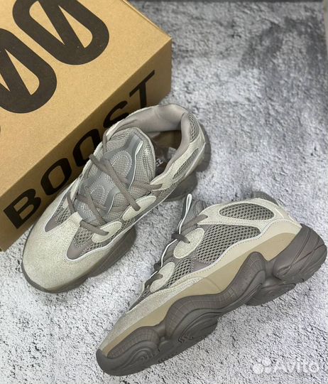 Кроссовки Adidas Yeezy Boost 500