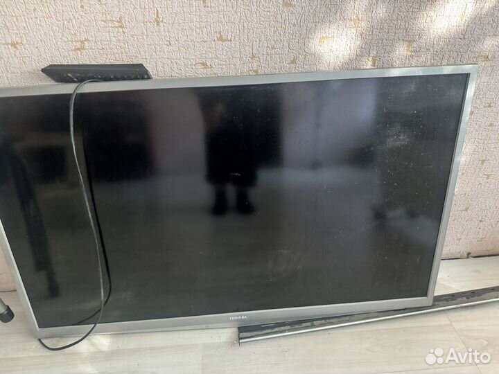 Продам телевизор toshiba