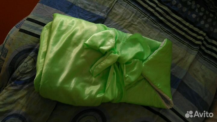 Одеяло- на выписку,и вообще гулять