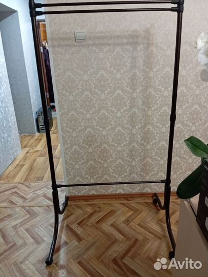 Вешалка напольная