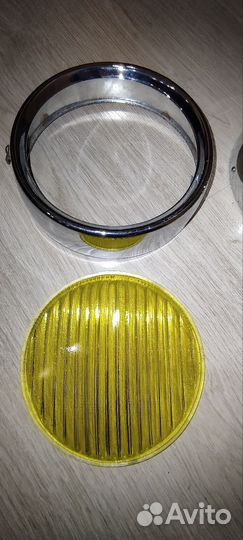 Жёлтые стекла