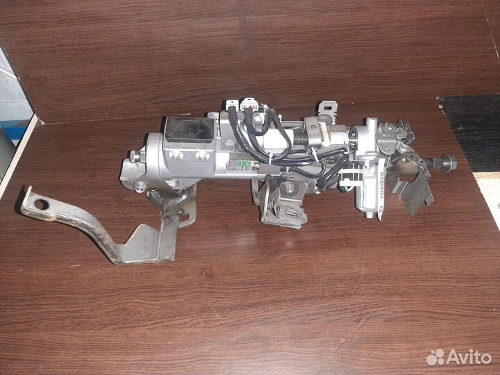 Infiniti QX70 Рулевая колонка