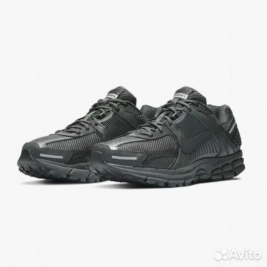 Кросстовки для бега Nike Zoom Vomero 5 Dark Grey