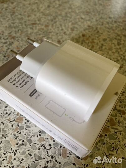 Адаптер apple быстрая зарядка 20w - Type C