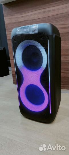 Напольная bluetooth колонка