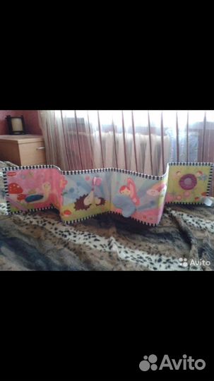 Развивающий коврик и дуга, развивающая книжкаTiny