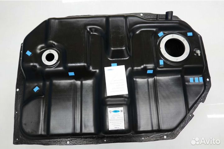 Топливный бак Mitsubishi Grandis