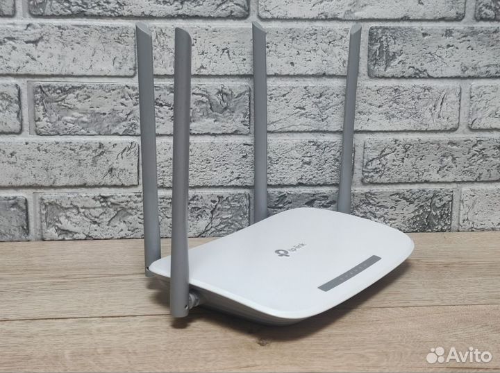 Wi-Fi Адаптер tp-link EC220-G5