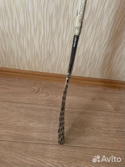 Клюшка хоккейная правый хват бу