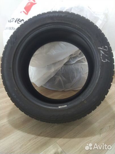 Toyo Observe Garit GIZ 235/50 R17 96Q