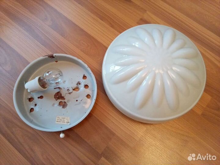 Светильник стеклянный круглый