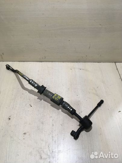 Шланг кондиционера BMW 5 E39 4.4 бензин