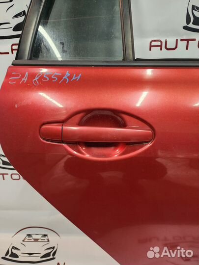 Задняя правая дверь Toyota Corolla Fielder NZE141