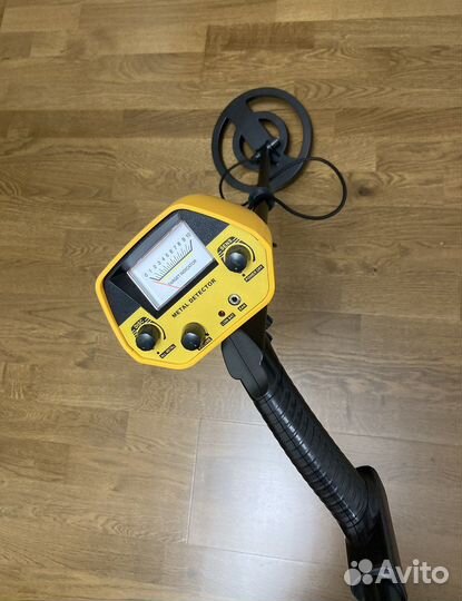 Металлоискатель gtx-5030 новый желтый