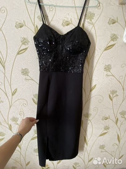 Праздничное платье