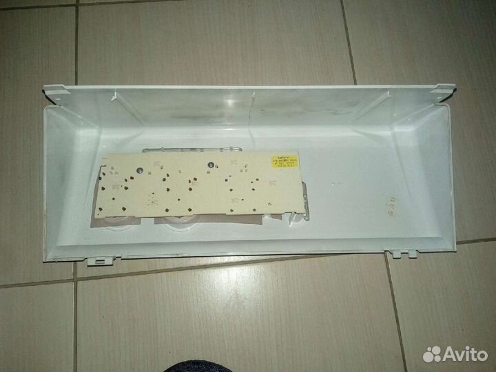 Панель управления Indesit witp82