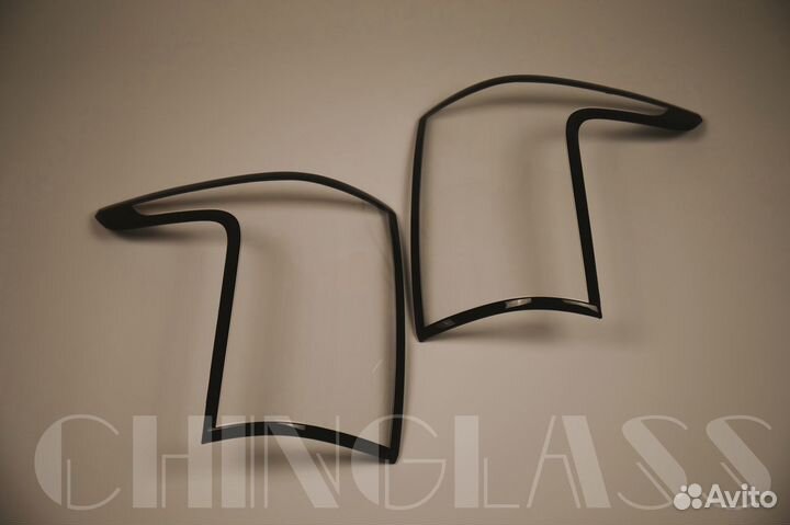 Стекло фонаря заднего Range Rover L405 2017-2022