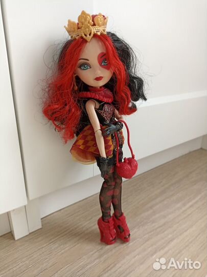 Кукла ever after high Лиззи Хартс базовая