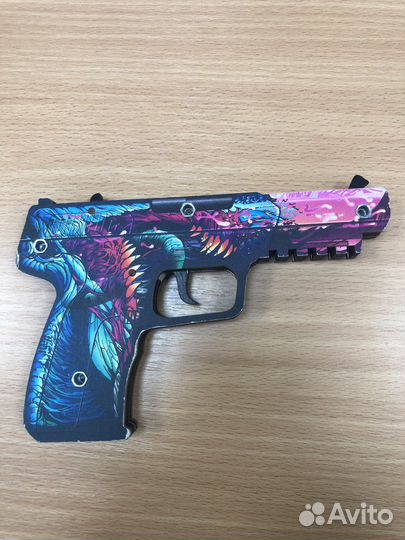 Деревянный пистолет