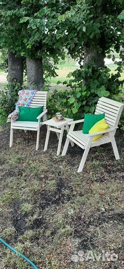 Набор садовой мебели из дерева