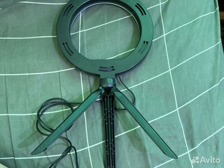 Кольцевая лампа со штативом