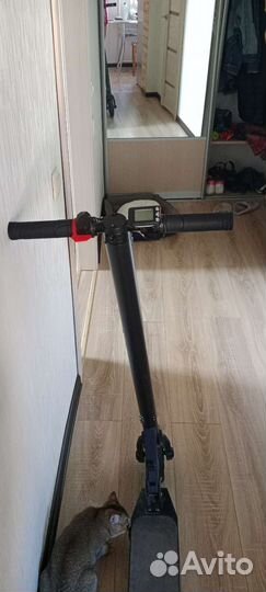 Самокат взрослый электрический бу