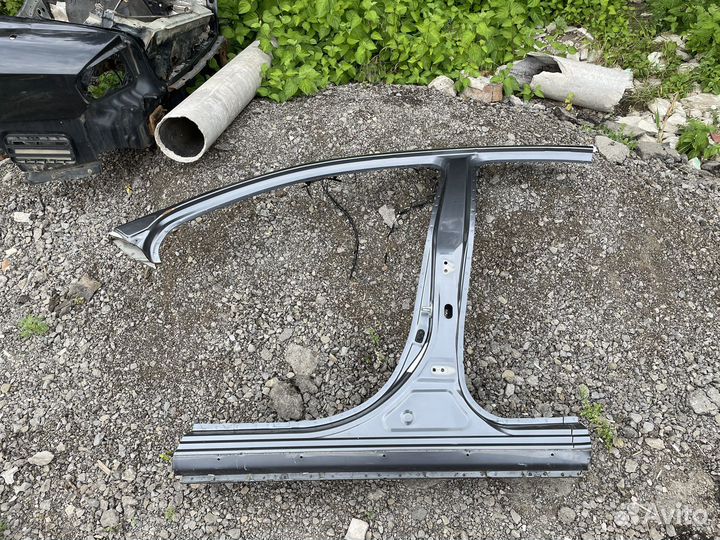 Порог со стойкой левый Mitsubishi Lancer X 10